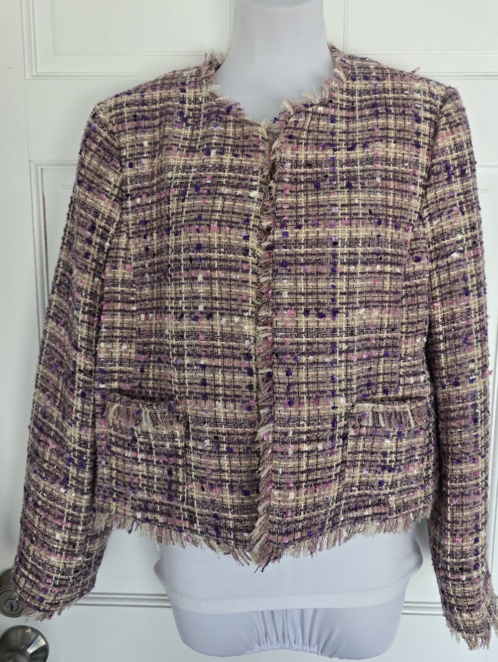 Collarless Boucle Cropped Tailored Jacket by Tahari ASL Women's 12 Pink Vanilla